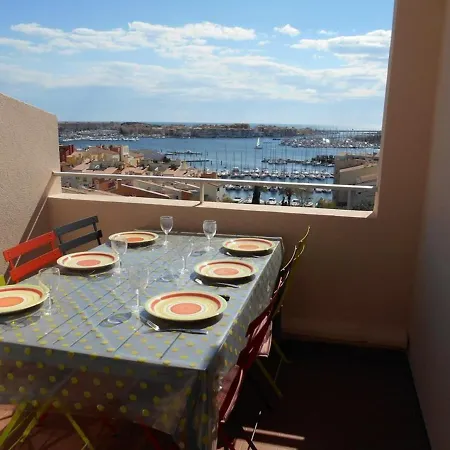 아파트 Moderne, Grande Terrasse Et Proche Commodites - Fr-1-723-92 *